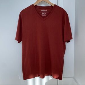 Banana Republic Men’s, V Neck Tee, Cotton, Size Large